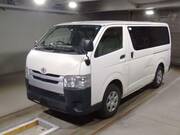 2018 TOYOTA HIACE VAN DX