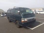 2002 TOYOTA HIACE VAN