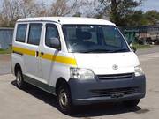 2016 TOYOTA LITEACE VAN DX