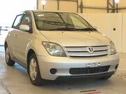 2004 TOYOTA IST 1.3F L EDITION HID SELECTION NAVI SPECIAL