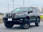 2022 TOYOTA LAND CRUISER PRADO