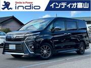 2019 TOYOTA VOXY