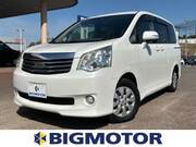 2011 TOYOTA NOAH