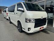 2015 TOYOTA HIACE VAN