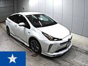 2019 TOYOTA PRIUS