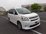 2009 TOYOTA NOAH S