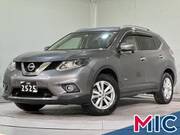 2015 NISSAN X-TRAIL