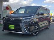 2019 TOYOTA VOXY