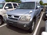 2005 MITSUBISHI PAJERO