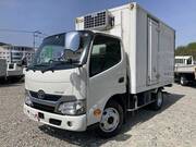 2017 TOYOTA DYNA