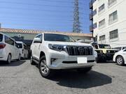 2022 TOYOTA LAND CRUISER PRADO