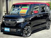 2018 HONDA N-BOX CUSTOM