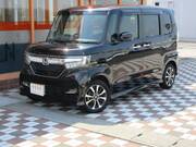 2018 HONDA N-BOX CUSTOM