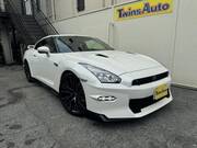 2024 NISSAN GT-R
