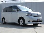 2009 TOYOTA VOXY X L EDITION