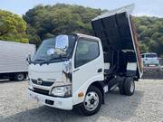 2017 HINO DUTRO