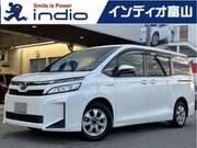 2017 TOYOTA VOXY