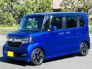 2017 HONDA N-BOX CUSTOM