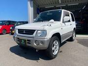 2000 MITSUBISHI PAJERO MINI