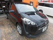2018 TOYOTA SIENTA X