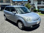 2005 MAZDA VERISA