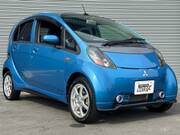 2009 MITSUBISHI i