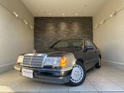 1992 MERCEDES BENZ MEDIUM CLASS (Left Hand Drive)