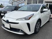 2020 TOYOTA PRIUS