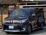 2017 TOYOTA VOXY