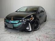 2017 TOYOTA PRIUS PHV
