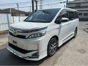 2018 TOYOTA VOXY