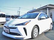 2021 TOYOTA PRIUS S