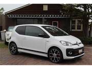 2018 VOLKSWAGEN UP!