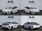 2017 TOYOTA PRIUS PHV
