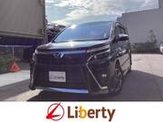 2019 TOYOTA VOXY