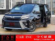 2018 TOYOTA VOXY