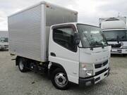 2017 FUSO CANTER