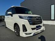 2020 TOYOTA ROOMY