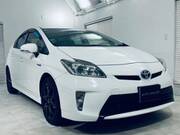 2013 TOYOTA PRIUS S