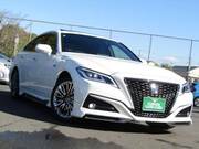 2018 TOYOTA CROWN