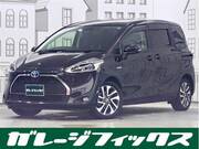 2019 TOYOTA SIENTA