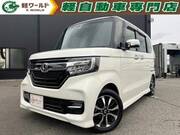 2017 HONDA N-BOX CUSTOM