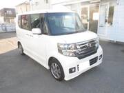 2016 HONDA N-BOX CUSTOM
