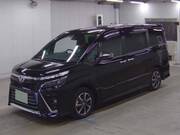 2018 TOYOTA VOXY