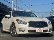 2016 NISSAN FUGA