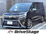 2018 TOYOTA VOXY
