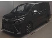 2020 TOYOTA VOXY