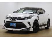 2022 TOYOTA C-HR