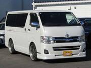 2011 TOYOTA HIACE VAN