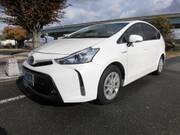 2015 TOYOTA PRIUS ALPHA G